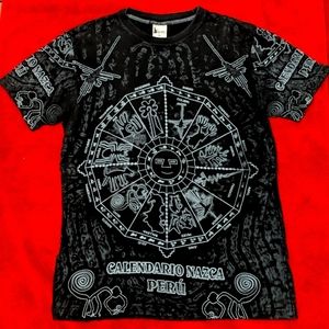 Beautiful Calendario Nazca Peru tee men's Medium